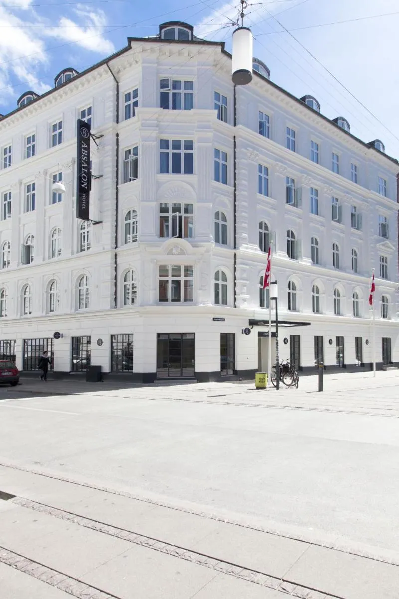 Image 3 of Absalon Hotel