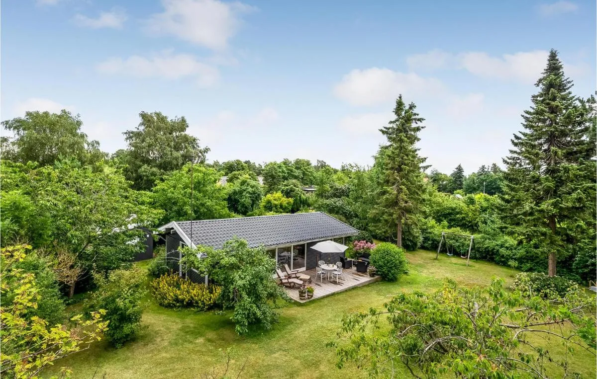 Image of Awesome home in Ølsted w/ 2 Bedrooms