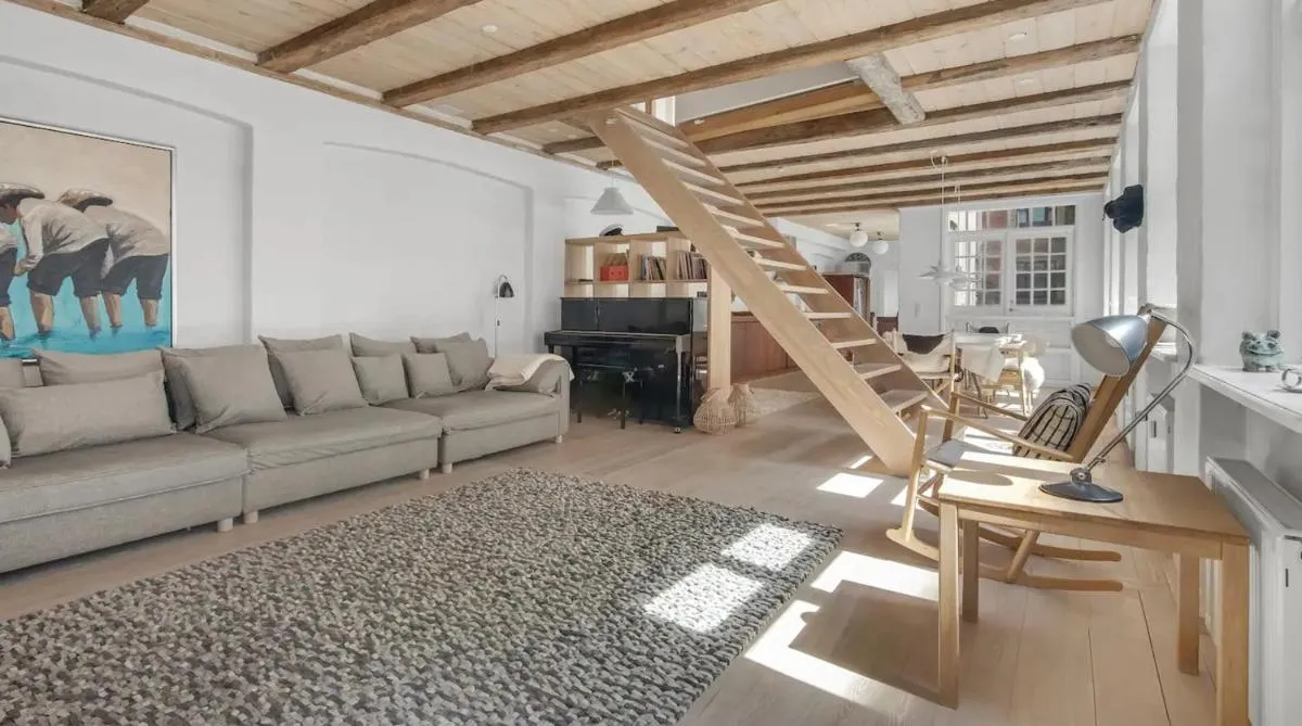 Image of City apartment perfect for a family or group!