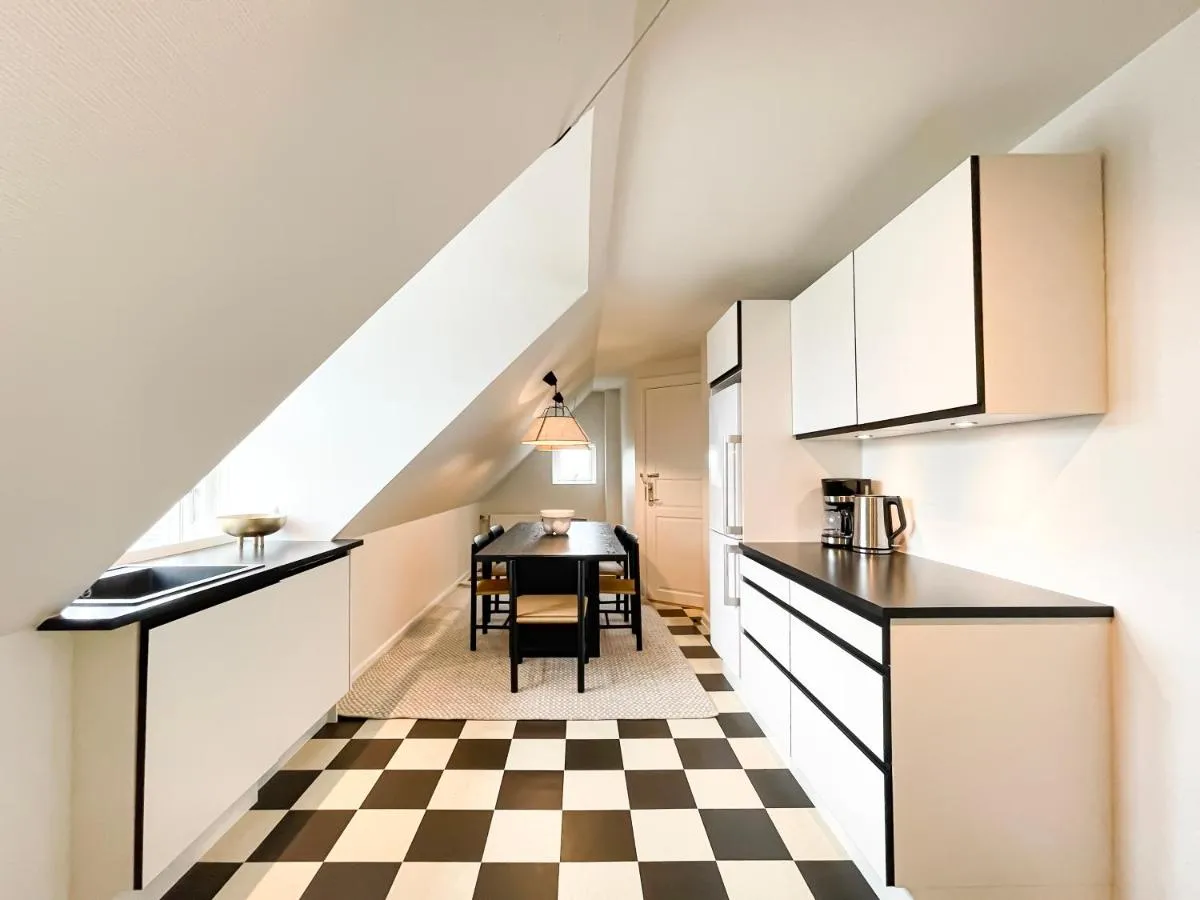 Image 3 of Cozy 2 Bedroom Flat in Peaceful Neighbourhood