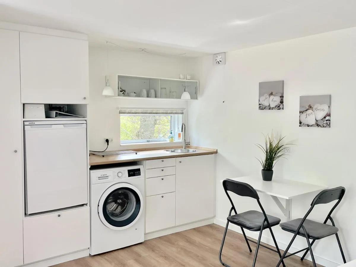 Image 1 of Cozy private annex near bathing lake and 30 min. from Copenhagen