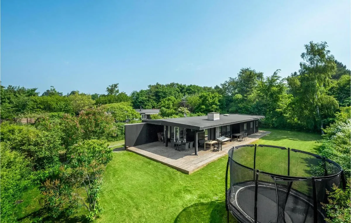 Image of Four-Bedroom Holiday Home in Tisvildeleje