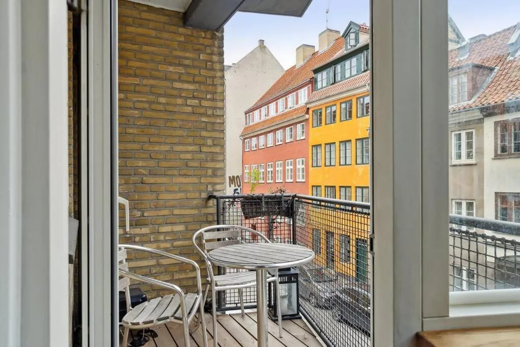 Image of Great central apartment walking distance to metro