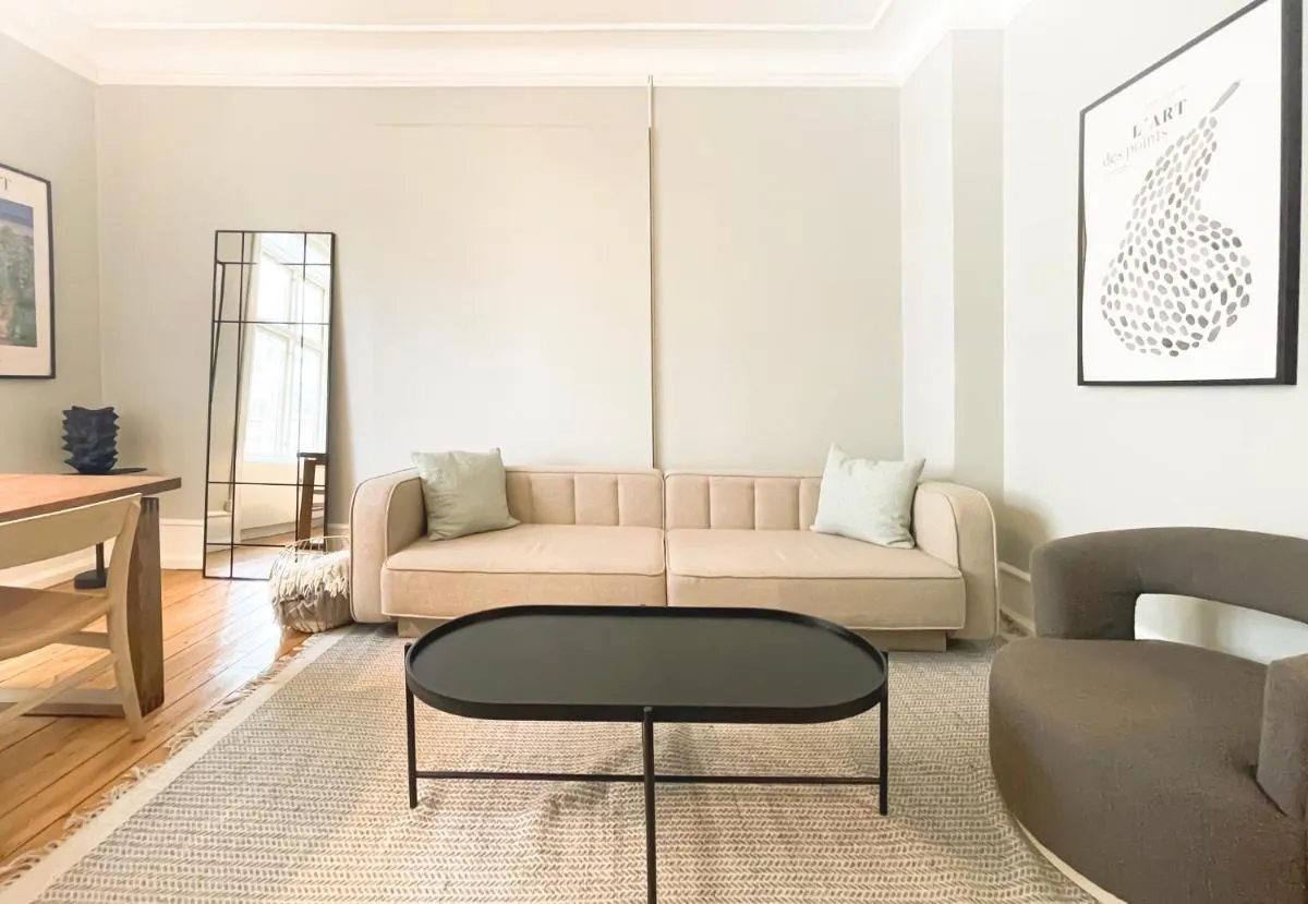 Image 4 of NEW charming apt in City Center