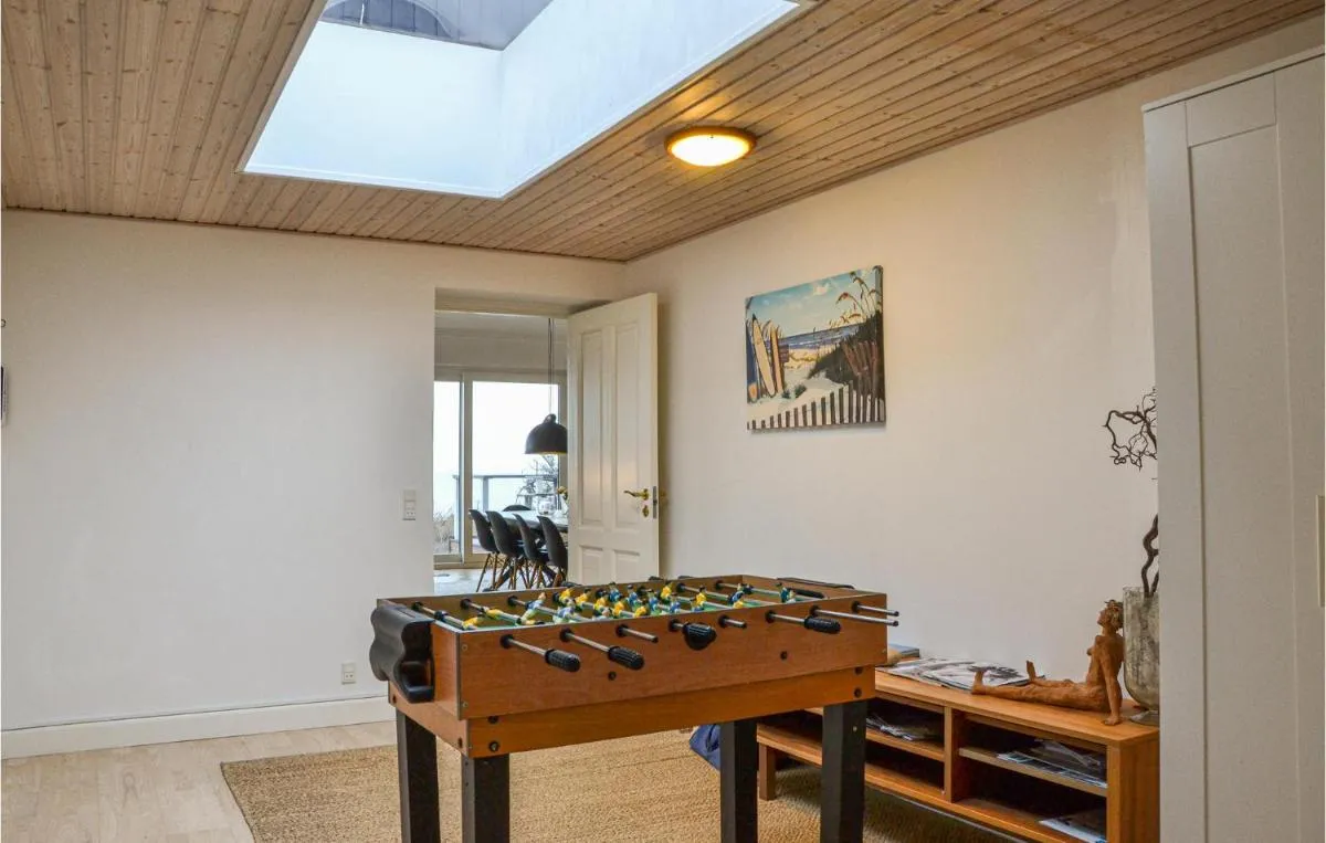 Image 4 of Nice home in Græsted w/ 5 Bedrooms