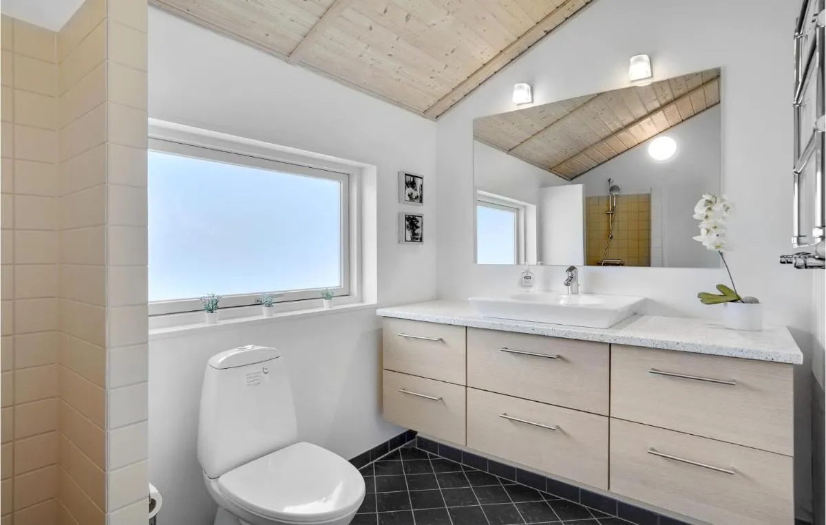 Image 2 of Nice home in Jægerspris w/ Sauna and 3 Bedrooms