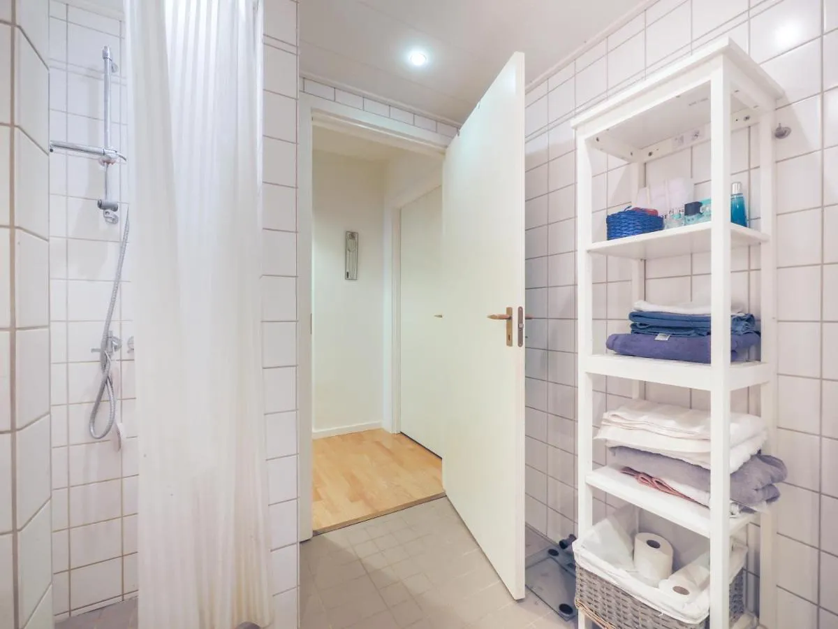 Image 2 of Spacious apartment on the Christianshavn canals
