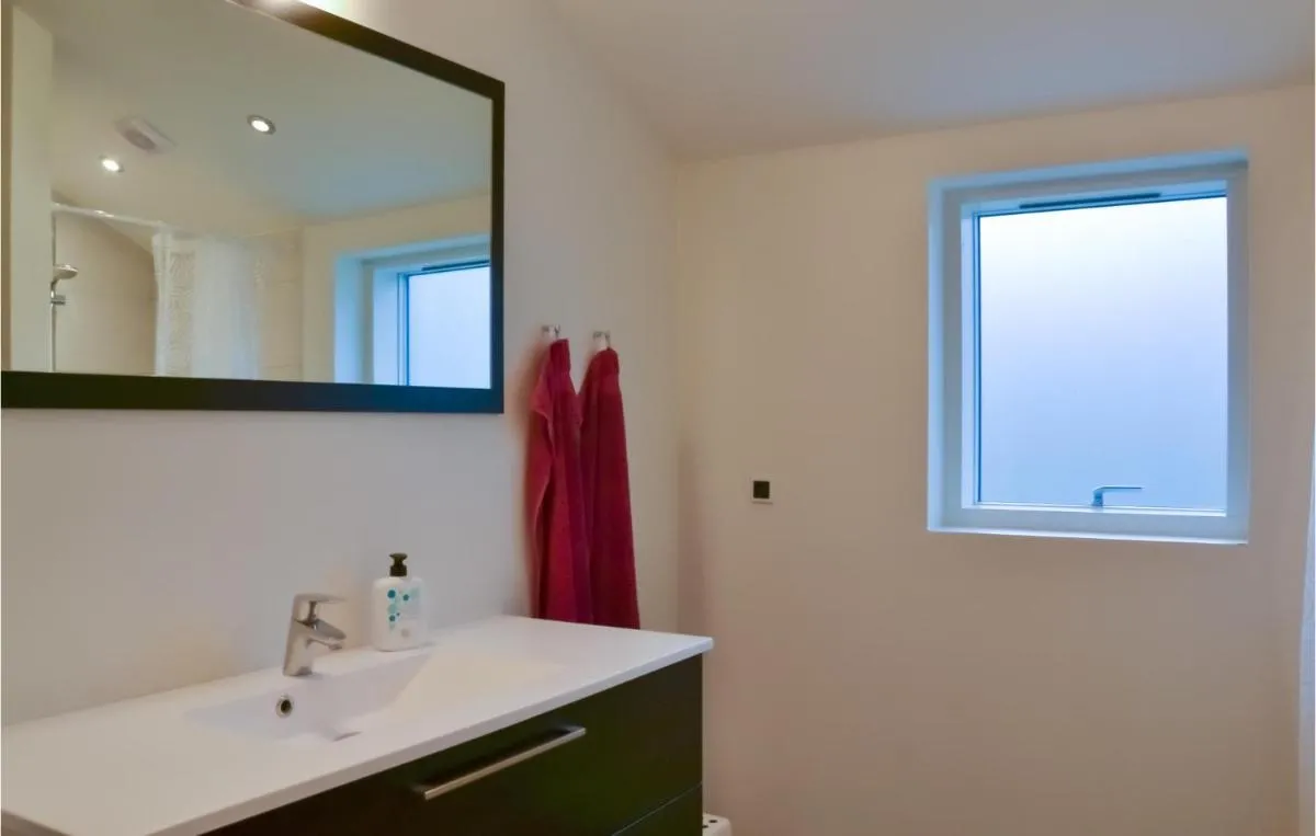 Image 2 of Stunning home in Græsted w/ 3 Bedrooms