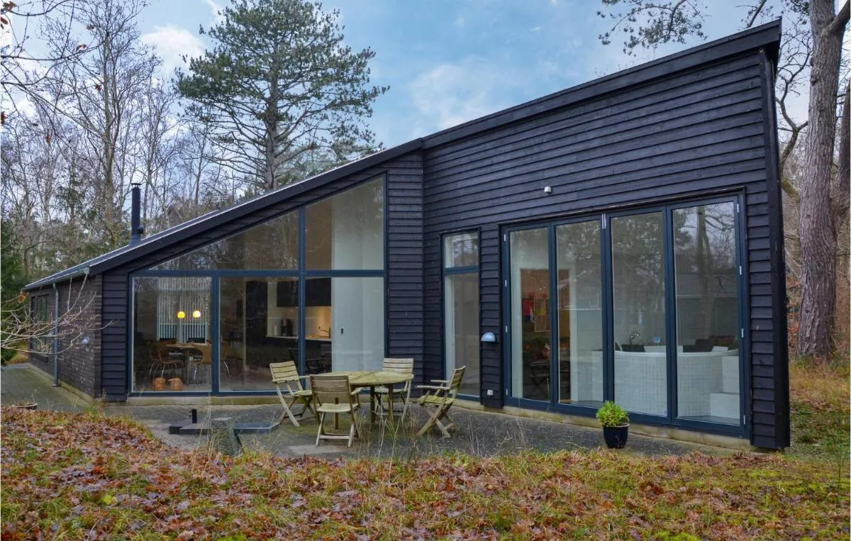 Image of Stunning home in Græsted w/ 3 Bedrooms