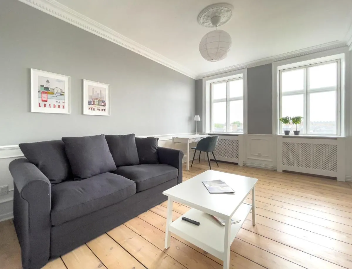 Image 4 of Stylish classic Danish design apartment