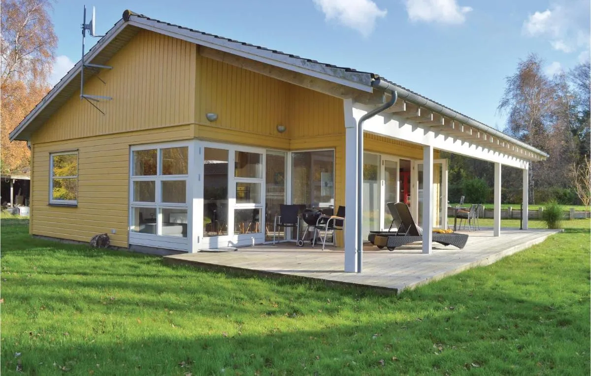 Image 5 of Two-Bedroom Holiday Home in Jagerspris