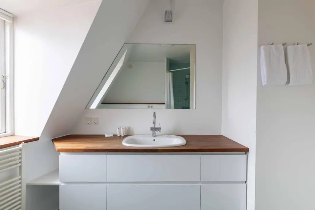 Image 2 of 2BR with Amazing City Skyline View