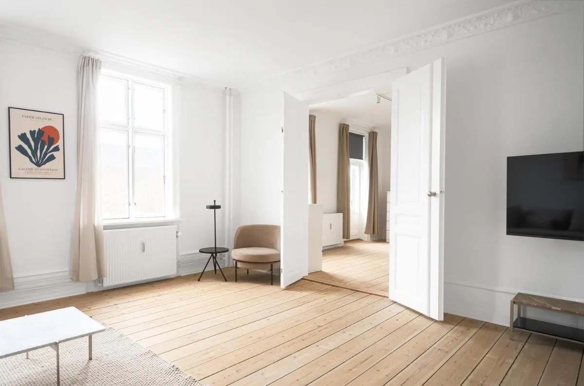 Image 4 of Beautiful 2-bedroom