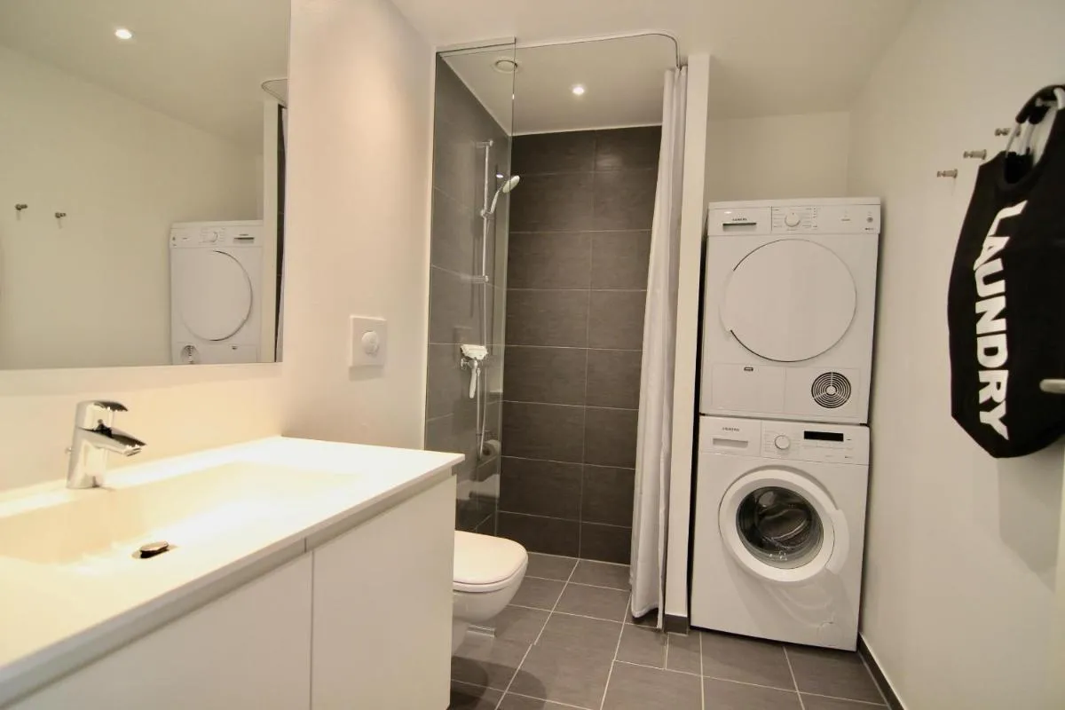 Image 2 of Beautiful 2-bed w balcony in Ørestaden