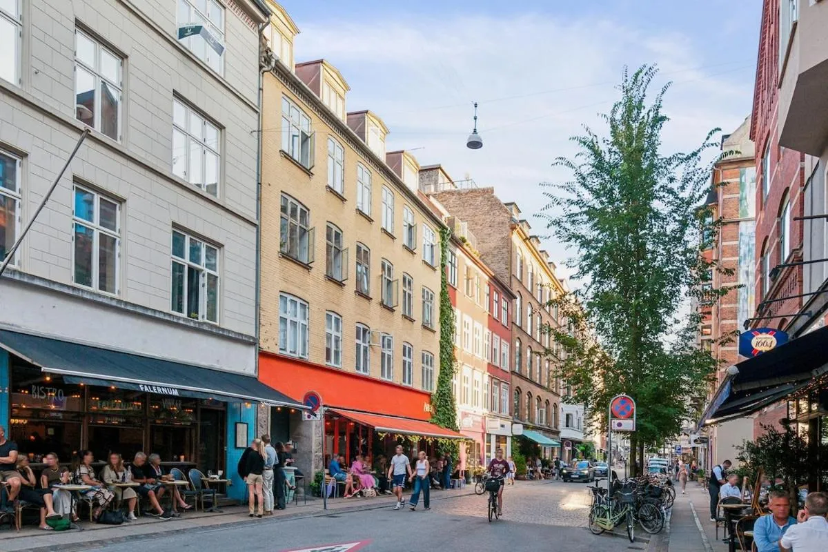 Image 5 of Best Location – 5 Min To Tivoli And Main Station