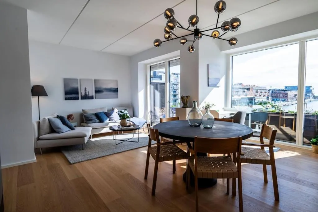 Image 3 of Brand New & Full Sea View Apartment in Copenhagen