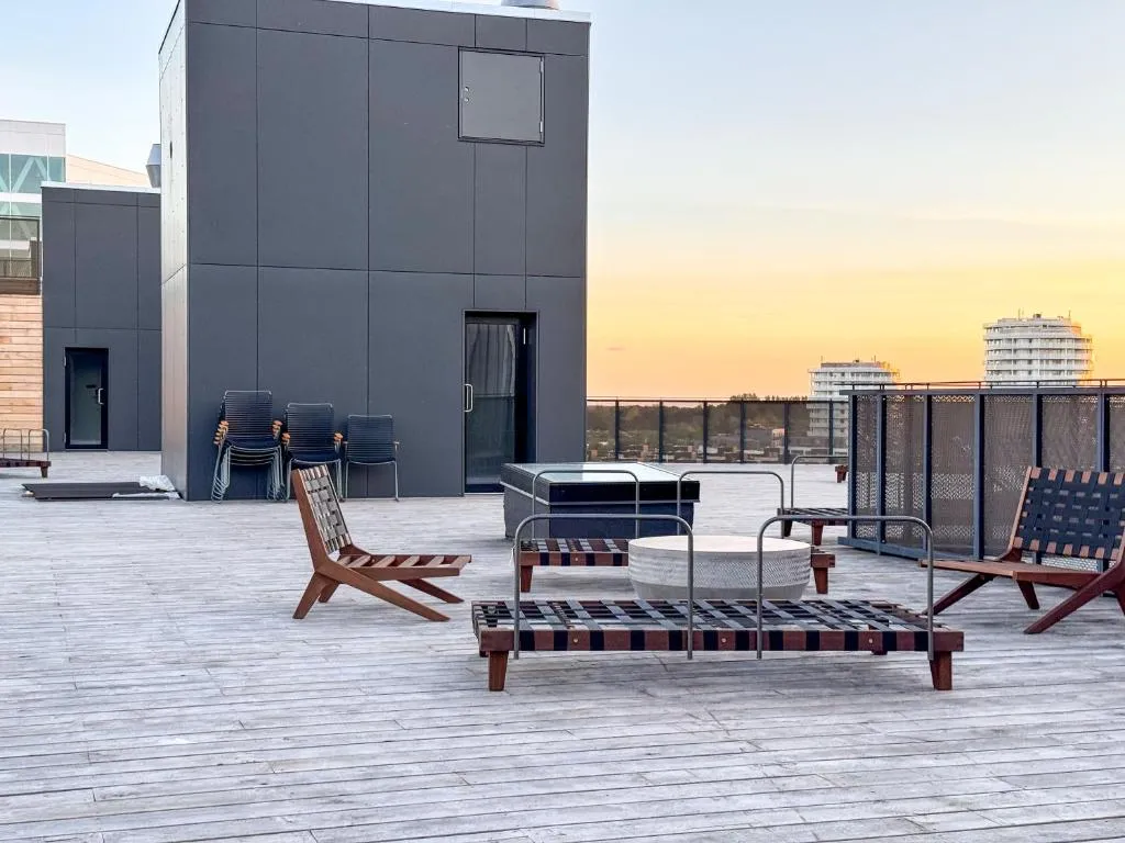 Image of Chic Atelier with Breathtaking Waterfront