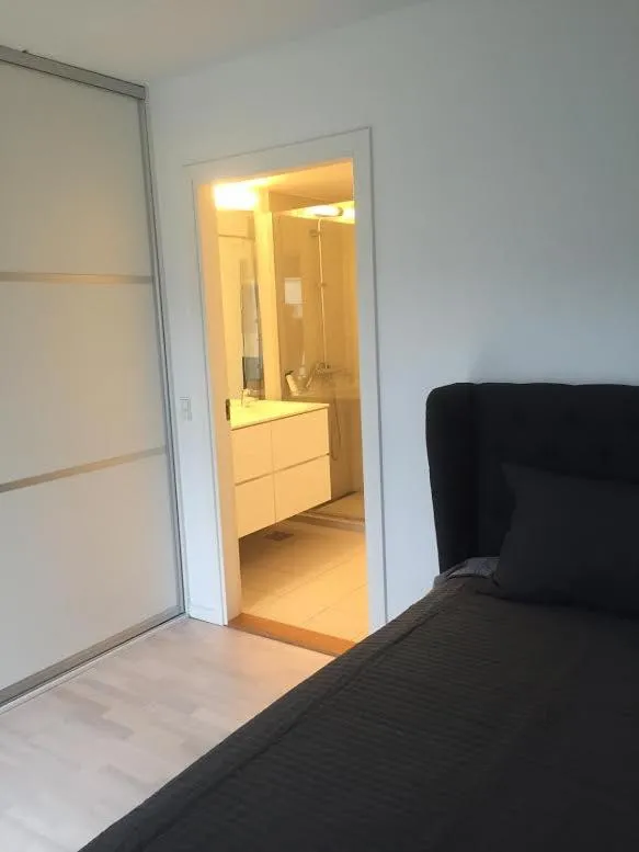 Image 3 of City Lux apartment with 2 full bathrooms 2tv