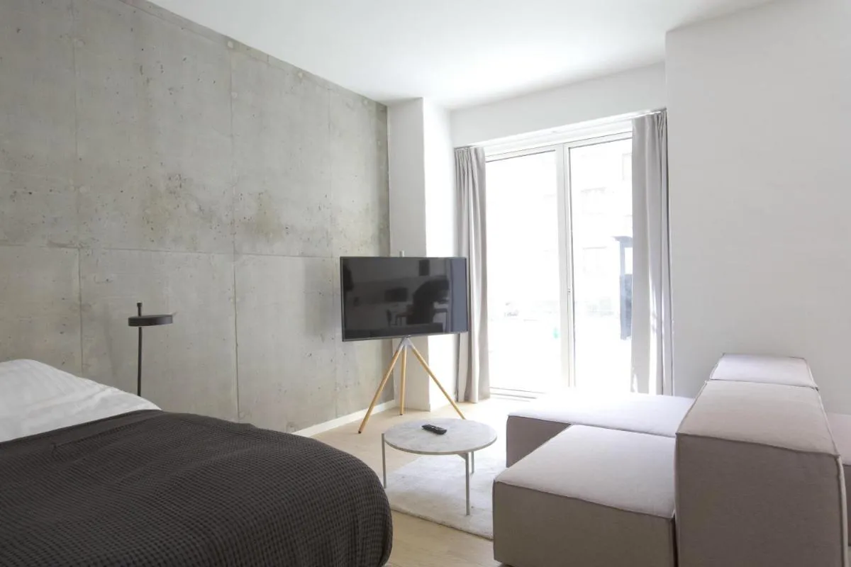 Image 1 of Cool studio apartment w private terrace