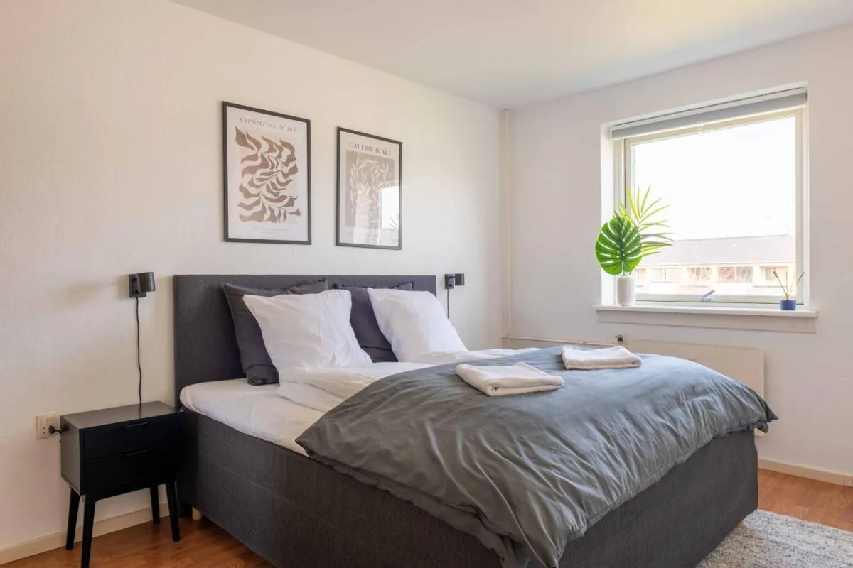 Image 4 of Cozy Apartment Near Metro