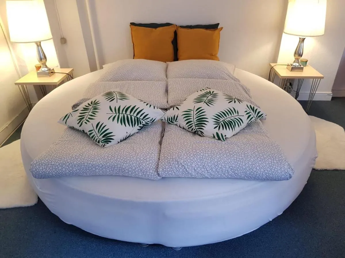 Image 2 of Cozy Studio Apartment right next to the City Hall