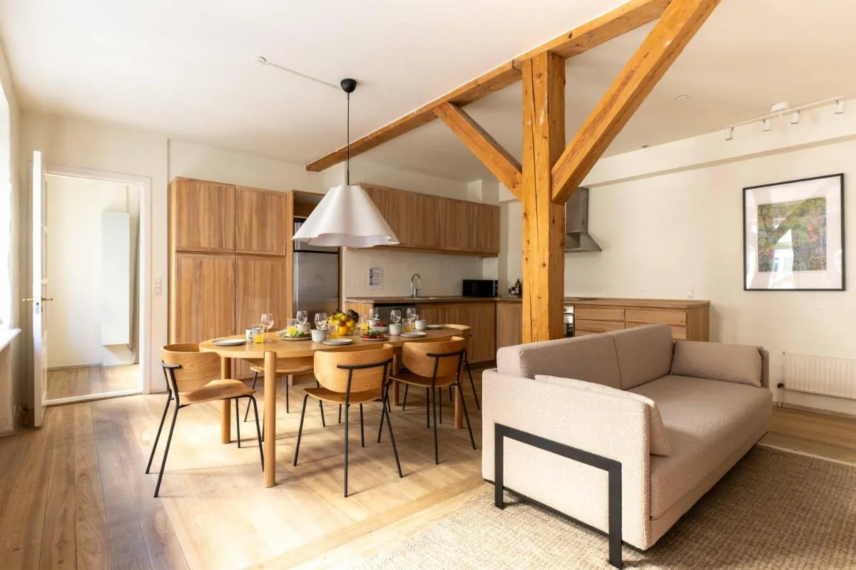Image 3 of Cozy and Contemporary Ground Floor Retreat