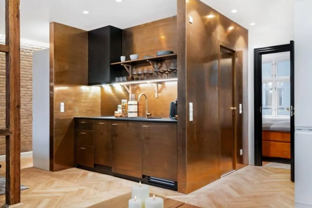 Image 2 of Extravagant-2 bedrooms-Bronze