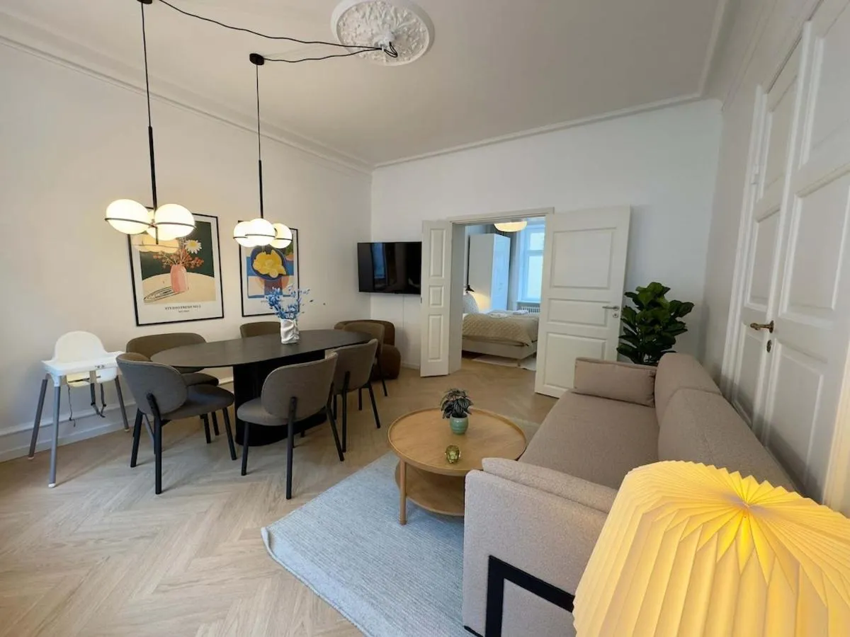 Image 6 of Freshly Renovated Flat for 6 People