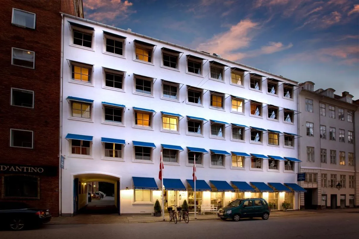 Image 2 of Hotel Christian IV