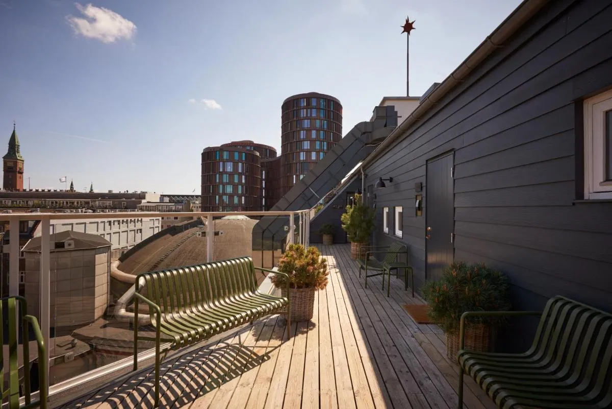 Image 5 of Hypernym Hotel & Suites