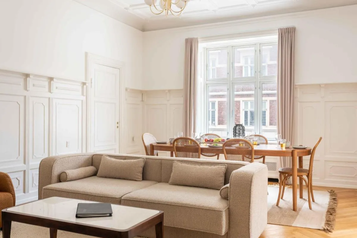 Image 1 of Large Flats in Central Copenhagen by Tivoli Gardens