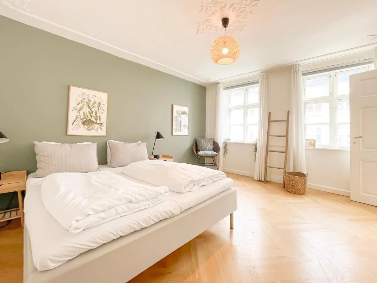 Image 4 of Large Flat with 4 Bedrooms in Copenhagen