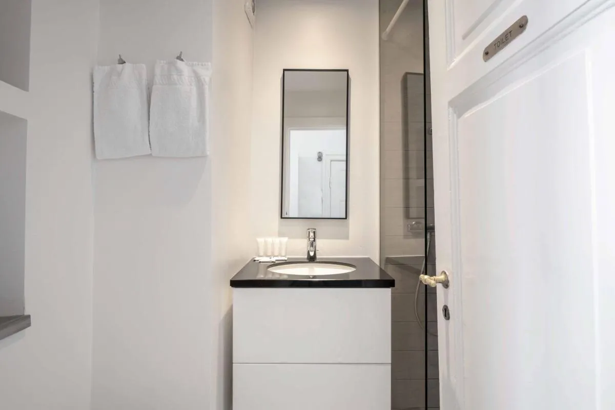 Image 2 of Lavish 4BR Flat in the Heart of CPH by The Canals