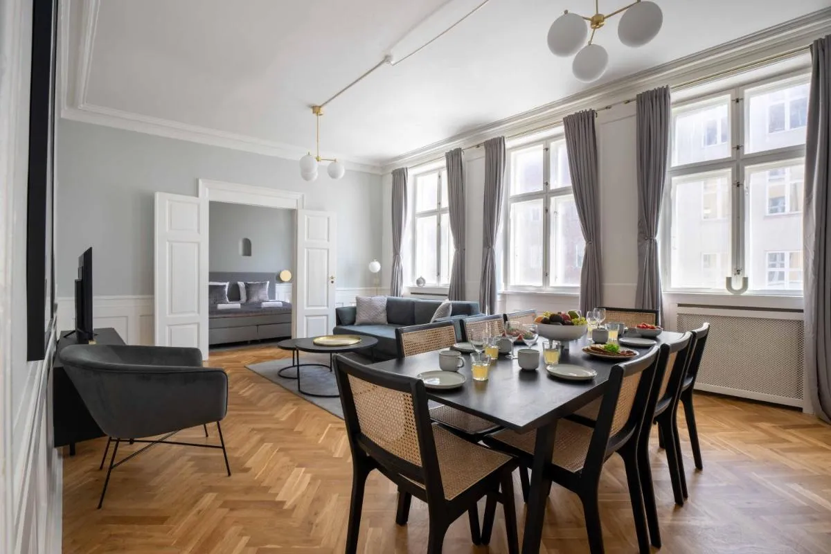Image 3 of Lavish 4BR Flat in the Heart of CPH by The Canals