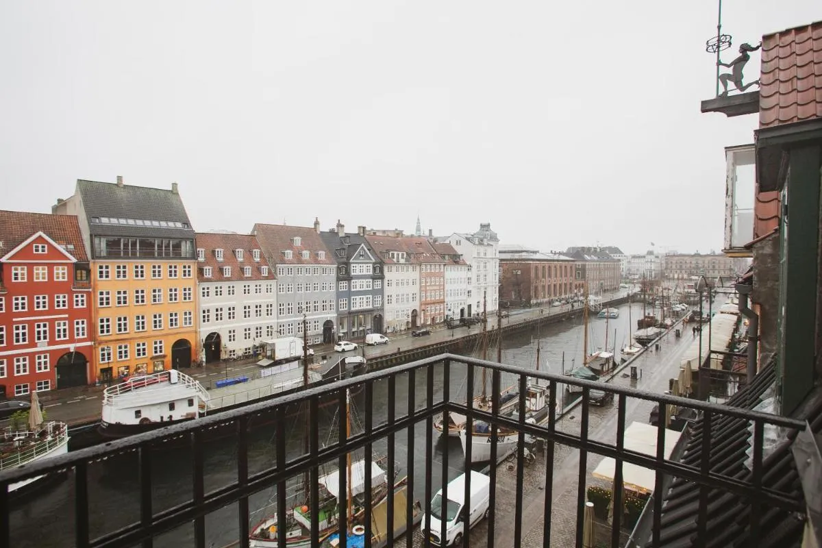 Image 1 of Modern 3BR Duplex Flat in Nyhavn w Private Balcony