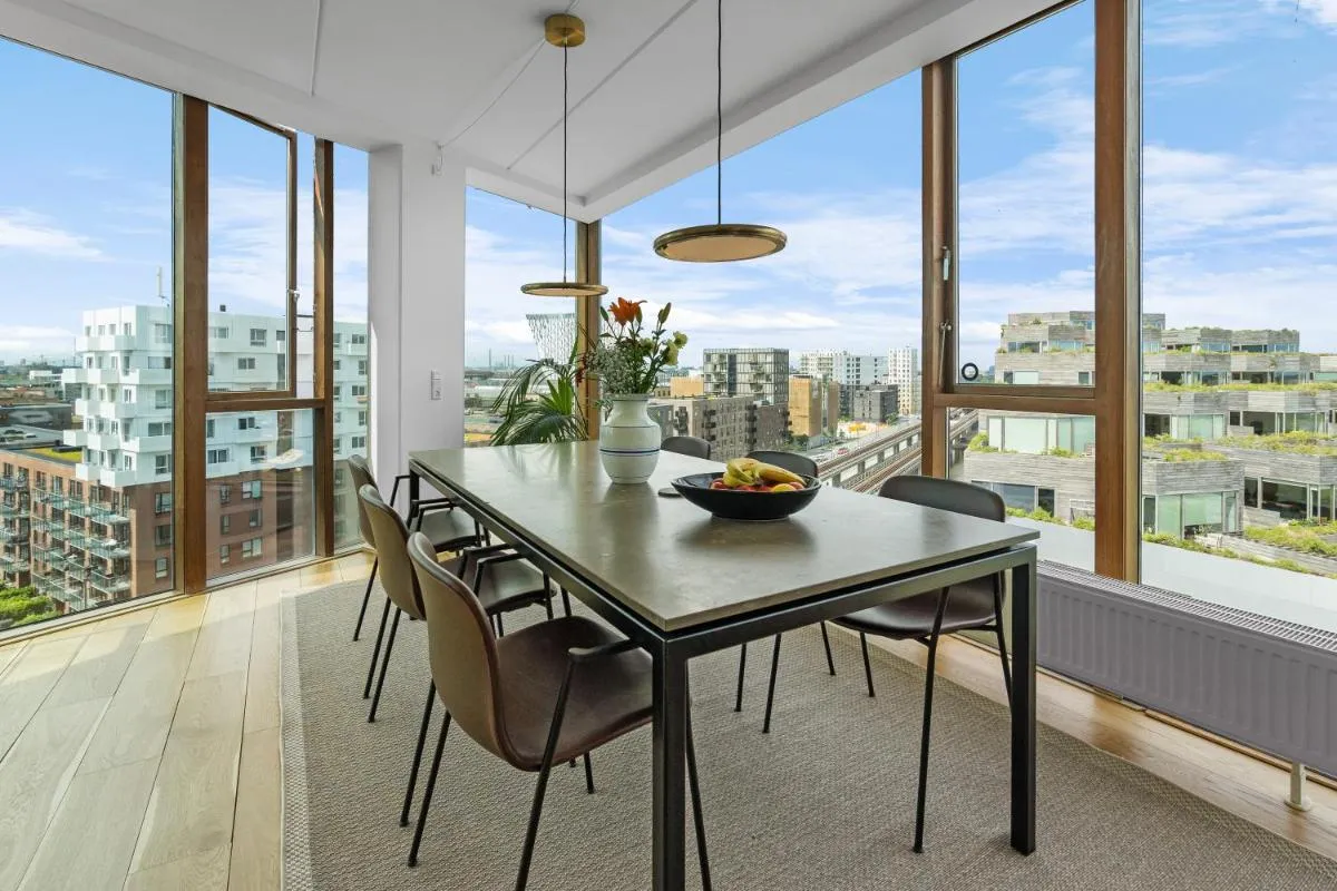 Image 3 of Modern flat with amazing views and rooftop