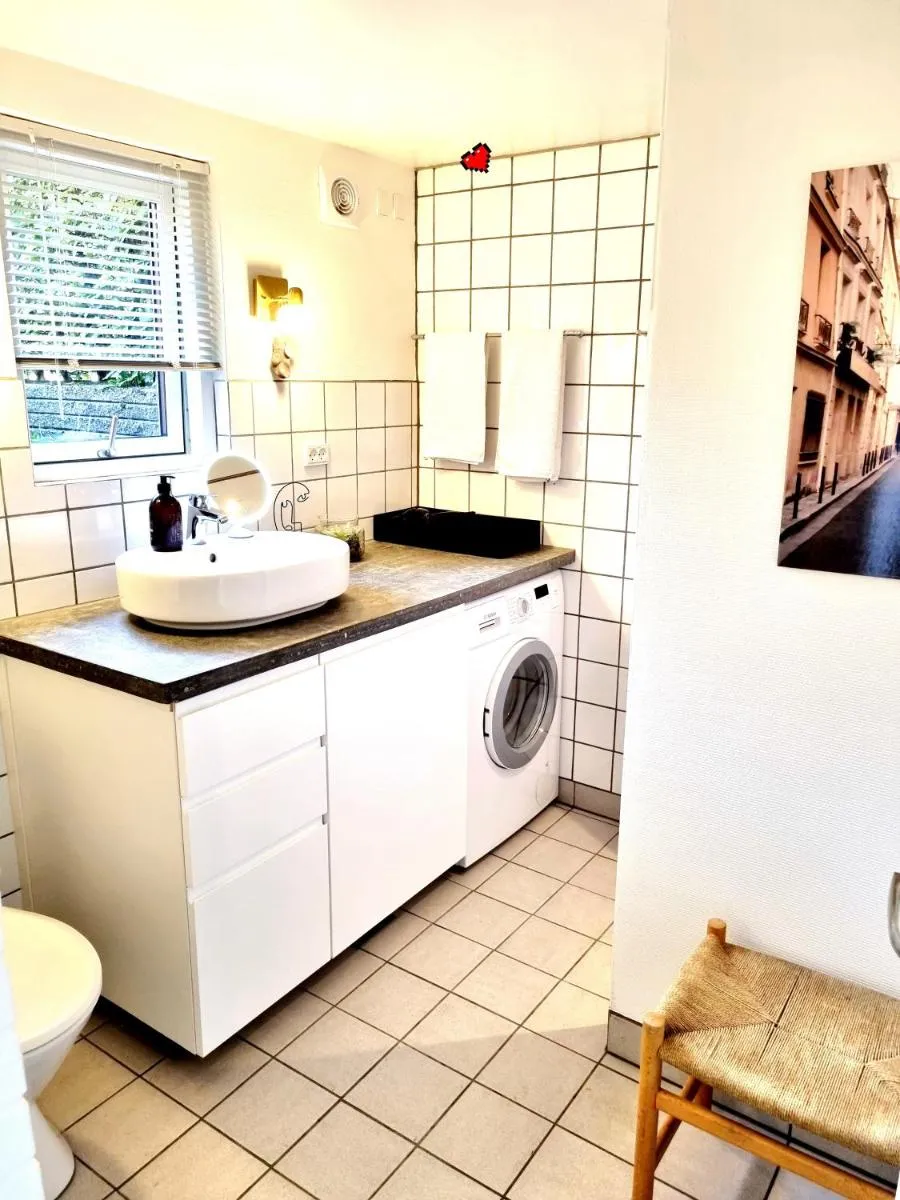 Image 4 of Neptun Studio-apartment with terrace.