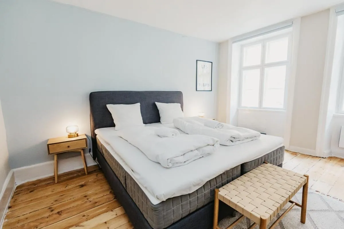 Image 1 of Perfect Super Central 2BR Flat