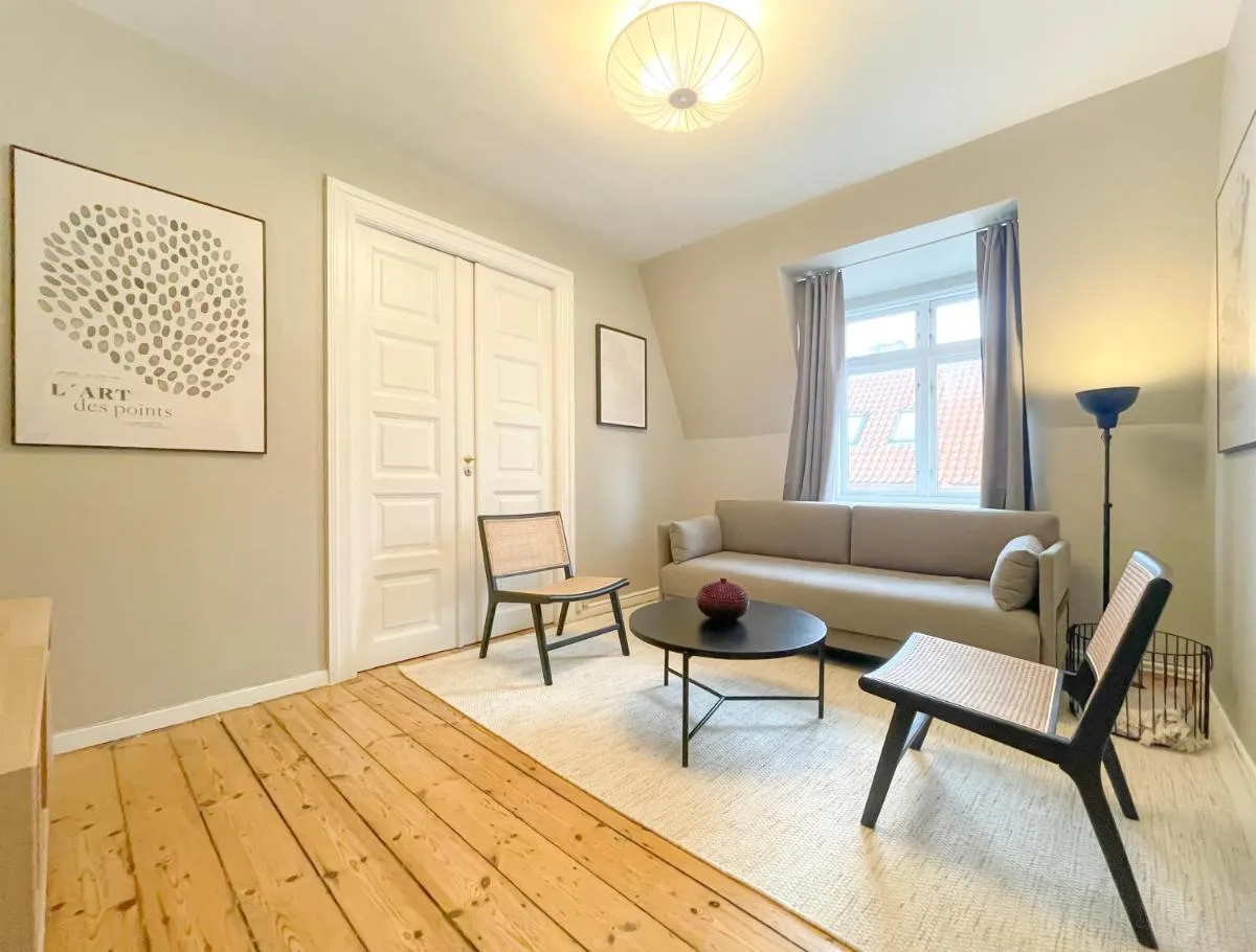 Image 5 of Rustic & Cozy 2BR in Heart of CPH City by Strøget