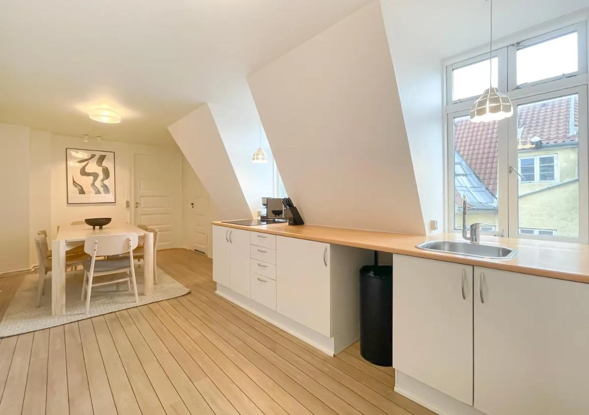 Image 4 of Rustic & Cozy 2BR in Heart of CPH City by Strøget