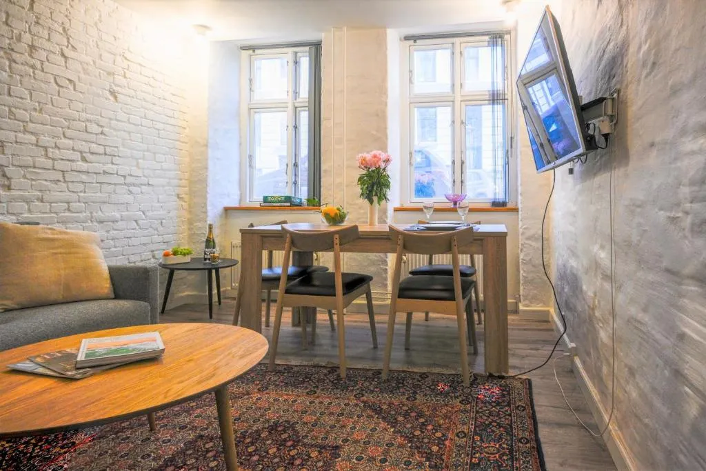 Image of Sanders Lake – Pleasant Two-Bedroom Apartment in Downtown Copenhagen