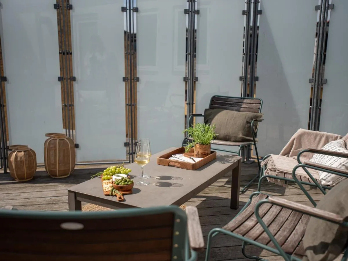 Image 3 of Sanders Leaves – Precious Two-Bedroom Penthouse In Downtown Copenhagen