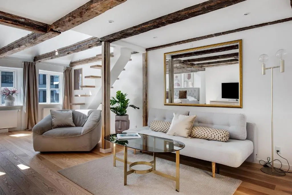 Image of Sanders Regent – Inviting One-Bedroom Apartment Near Central Square