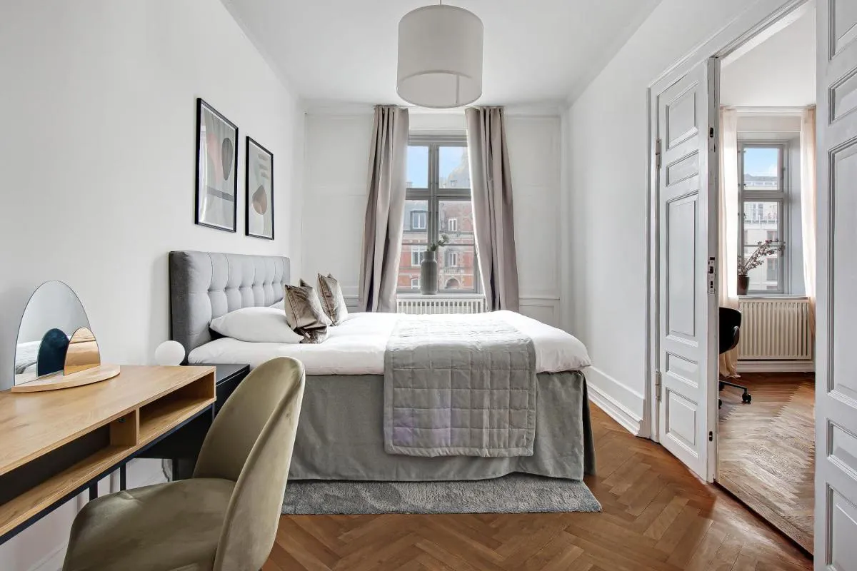 Image 2 of Sanders Square – Spacious Six-Bedroom Apartment Near Amalienborg