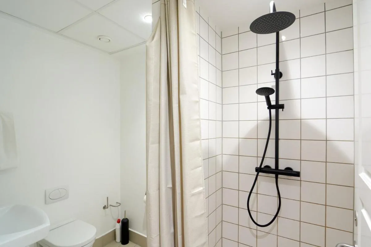 Image 2 of Scandinavian Style 3BR in Copenhagen City Centre