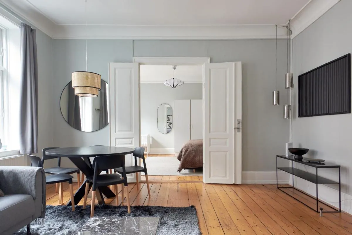 Image 4 of Spacious Scandinavian 3BR Flat in Vibrant Area