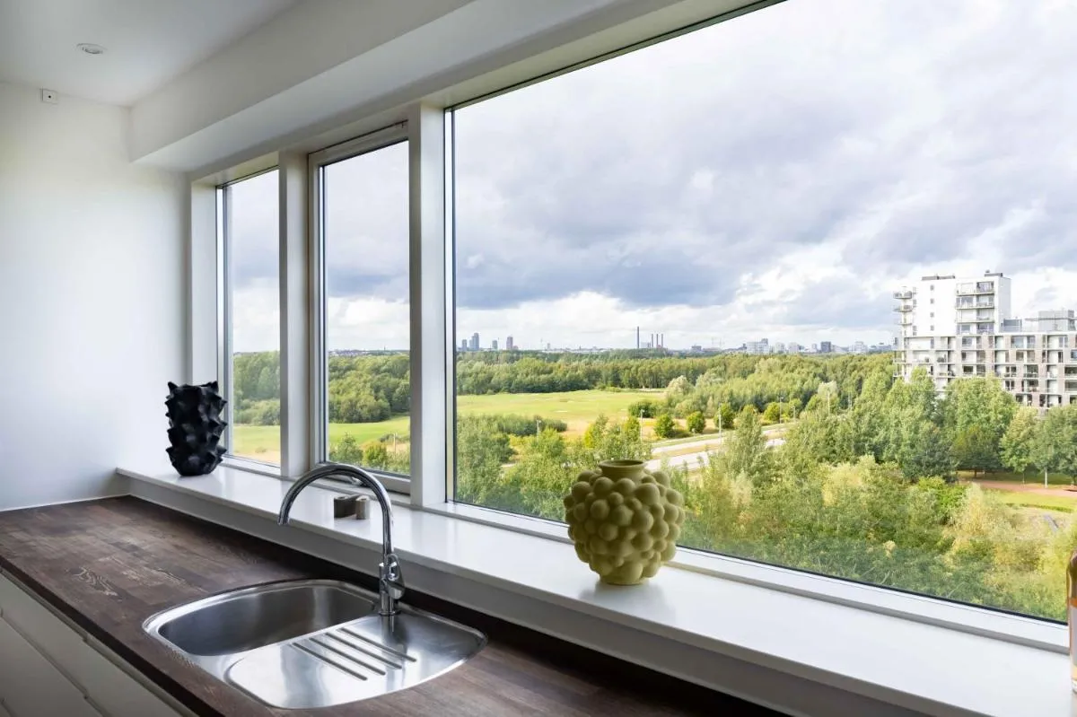 Image 2 of Stylish 3BR Flat w Two Balconies