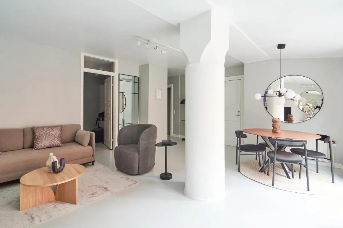 Image 3 of Stylish Ground Floor Flat Perfect for Couples