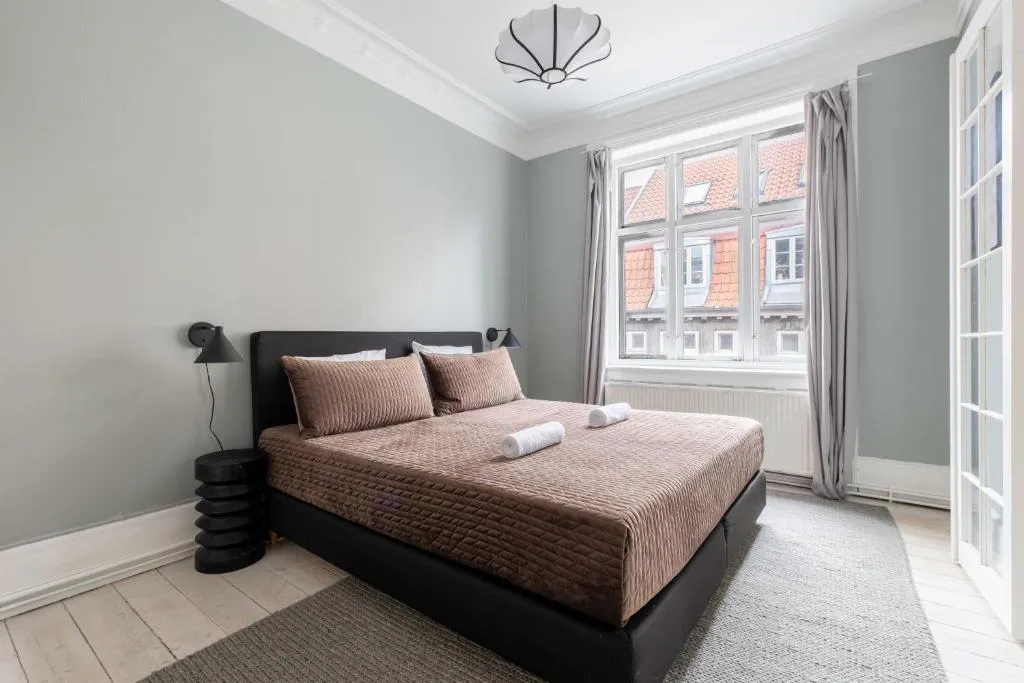 Image of Super Central 2BR Apartment in Old Town Copenhagen