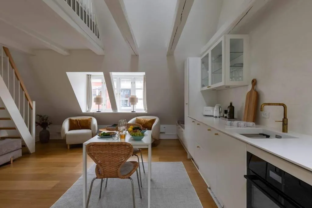 Image 5 of Super Cozy Flat in Downtown CPH